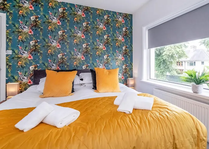 Stylish Hot Tub House York